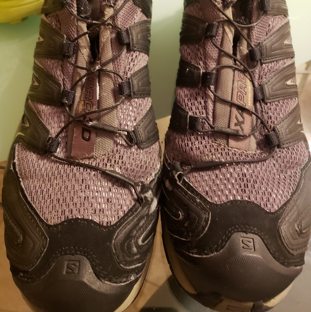Men's Salomon shoes